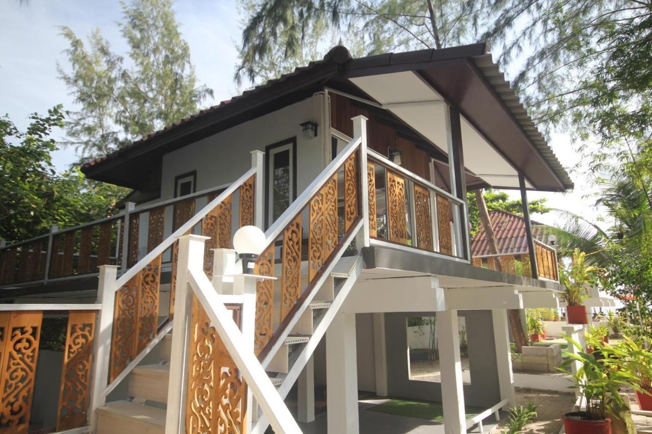 סריתאנו Phangan Cove Beach Resort מראה חיצוני תמונה