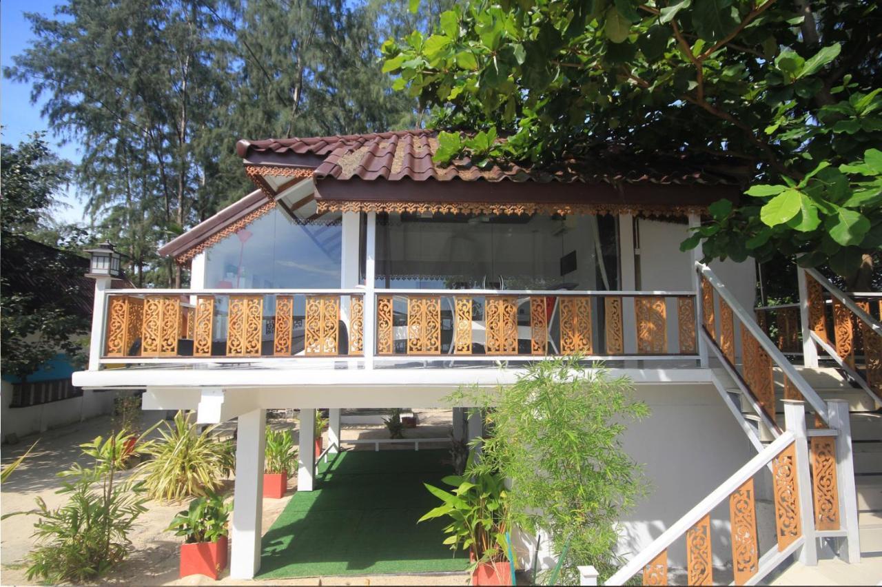 סריתאנו Phangan Cove Beach Resort מראה חיצוני תמונה